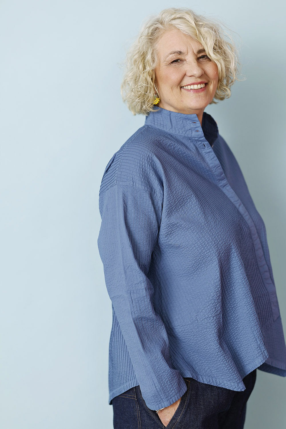 ym-1023991-n-8306-skjorte-asymmetrisk-støvet-blå-4