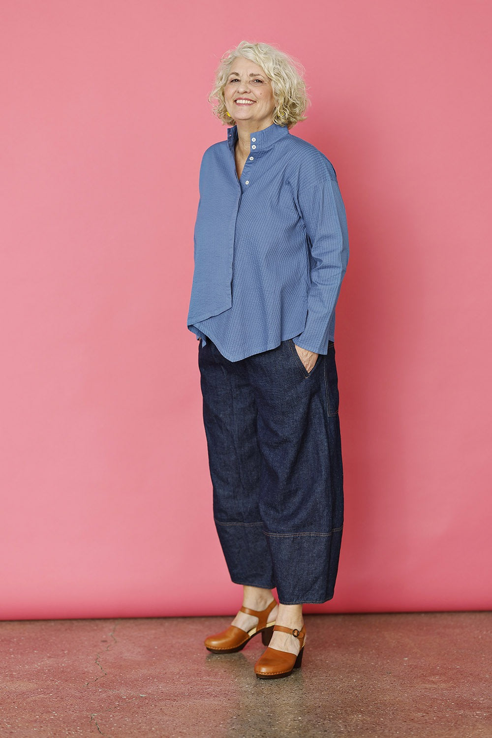 ym-1023991-n-8306-skjorte-asymmetrisk-støvet-blå