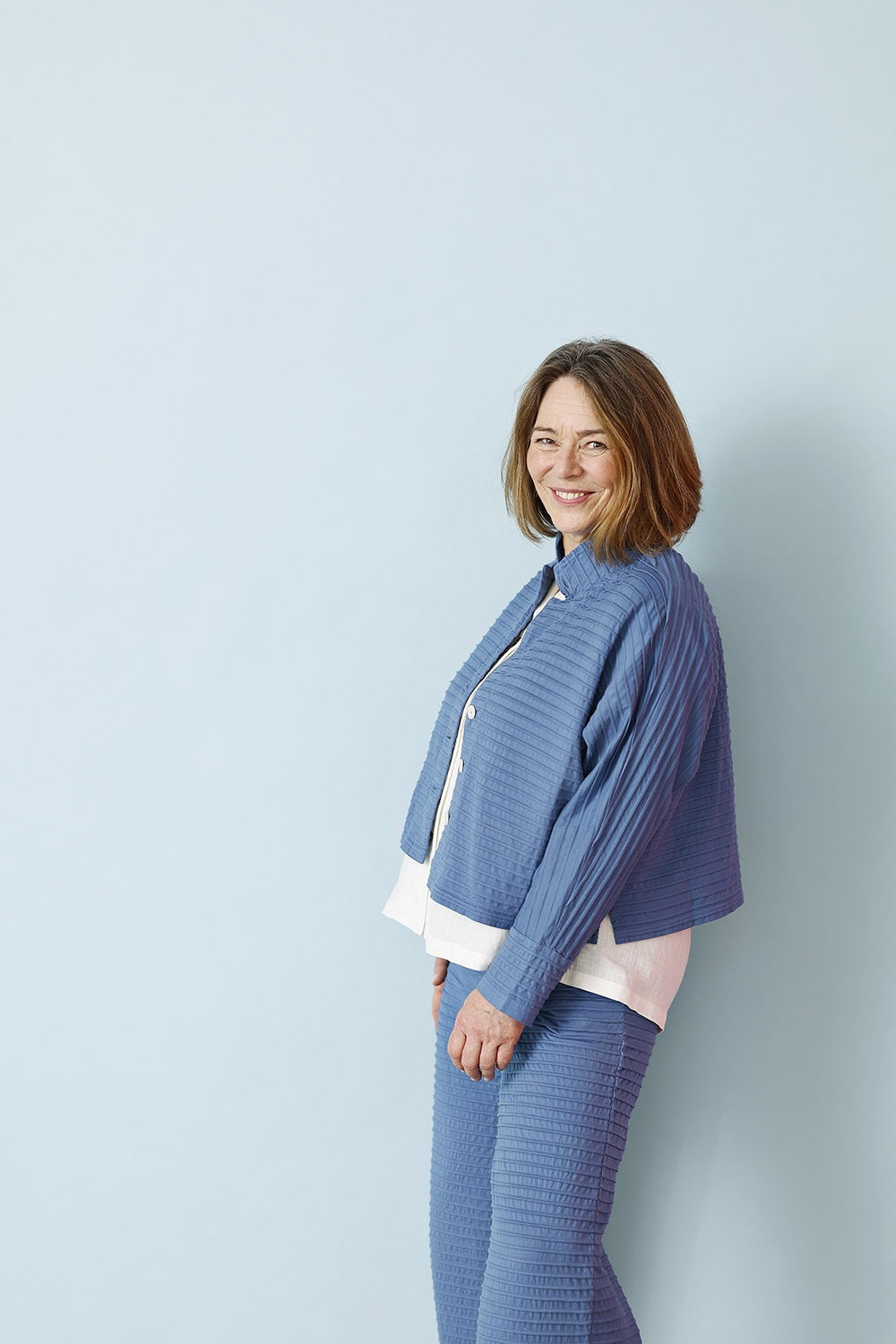 ym-1510900-0300-jakke-kortjakke-jacket-blå-klerblå-sommerjakke-2