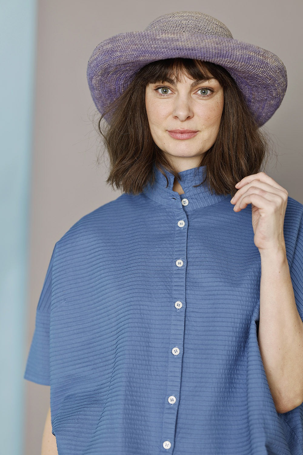 ym-1023992-8306-skjorte-shirt-sommerskjorte-støvetblå-blå-blue-yaccomaricard