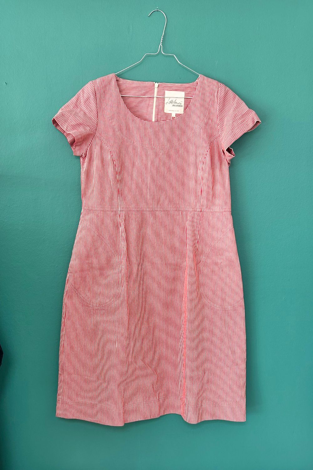 mc794i-rw-kjole-sommerkjole-denim-striber-rødoghvid-mcverdi