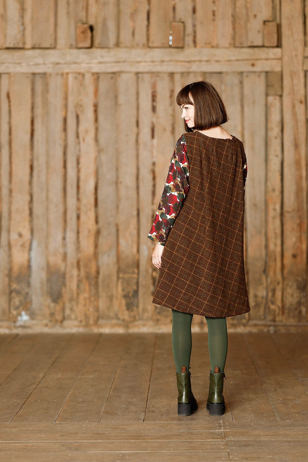 mc982a-brun-ternet-spencer-mcverdi-uld-checkered-24