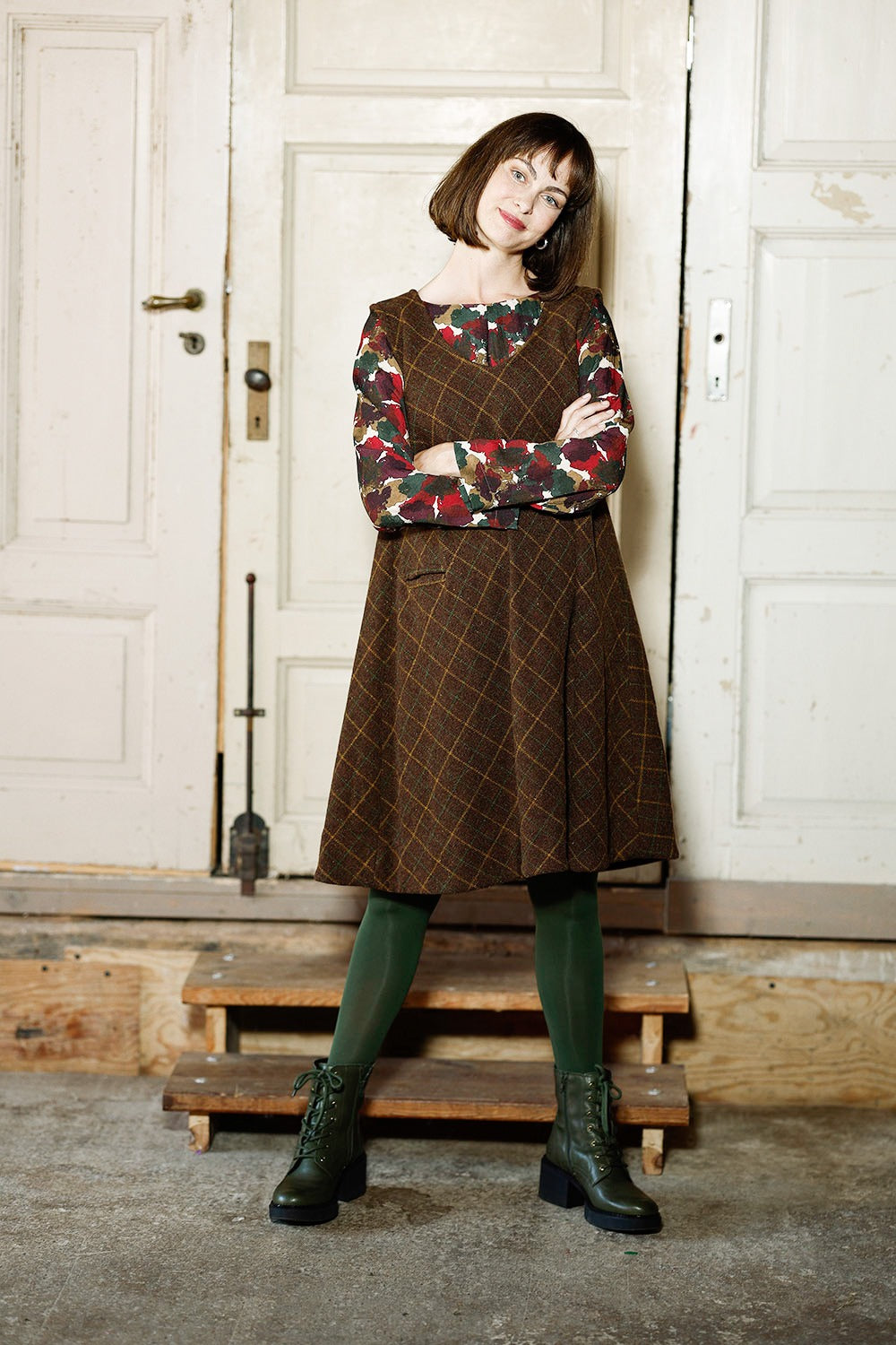 mc982a-brun-ternet-spencer-mcverdi-uld-checkered-5