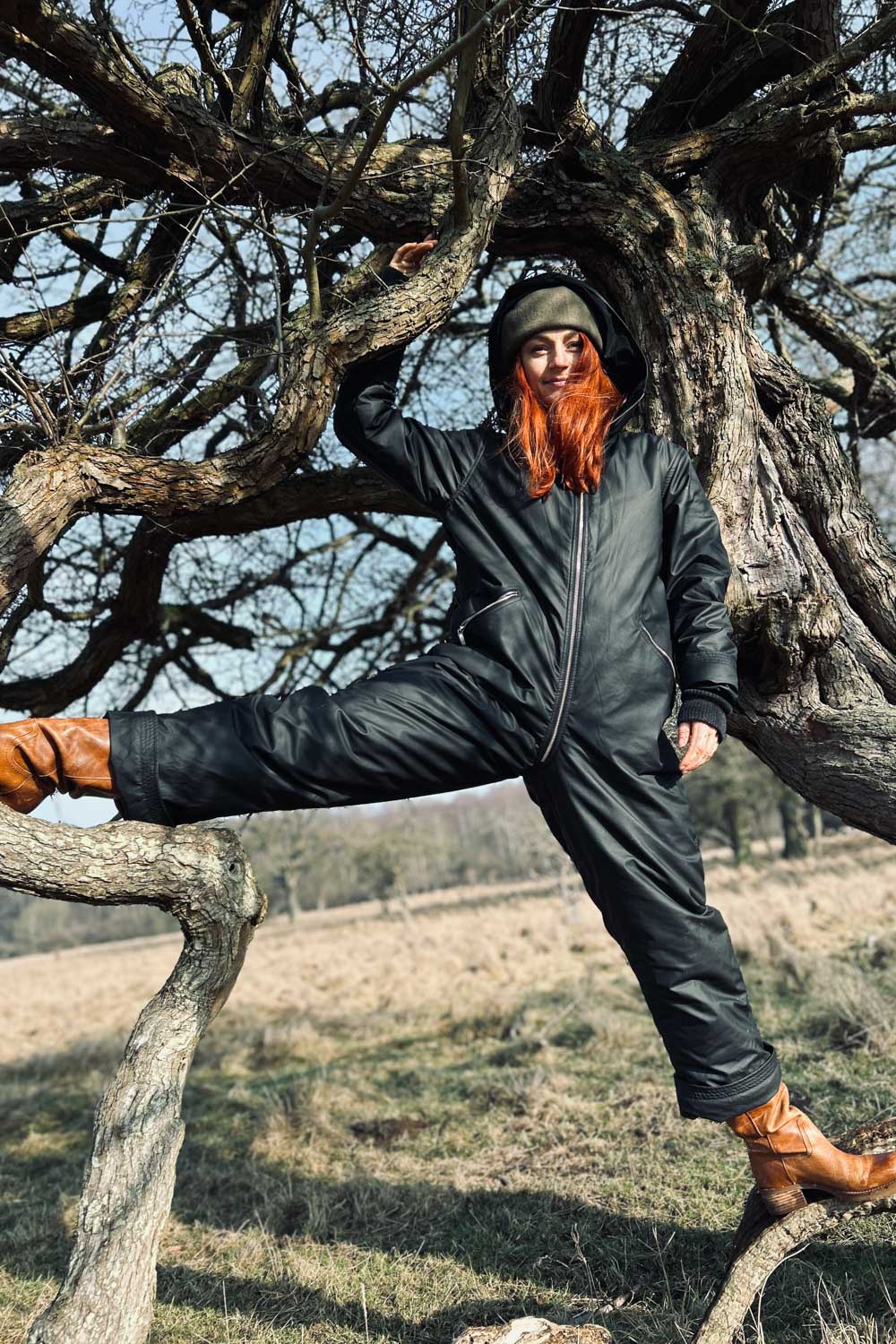 9-mcjump-flyverdragt-sort-til-voksne-mcverdi-9