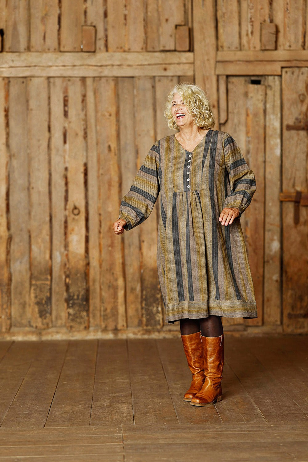 mc984c-stribet-kjole-thyra-mcverdi-4