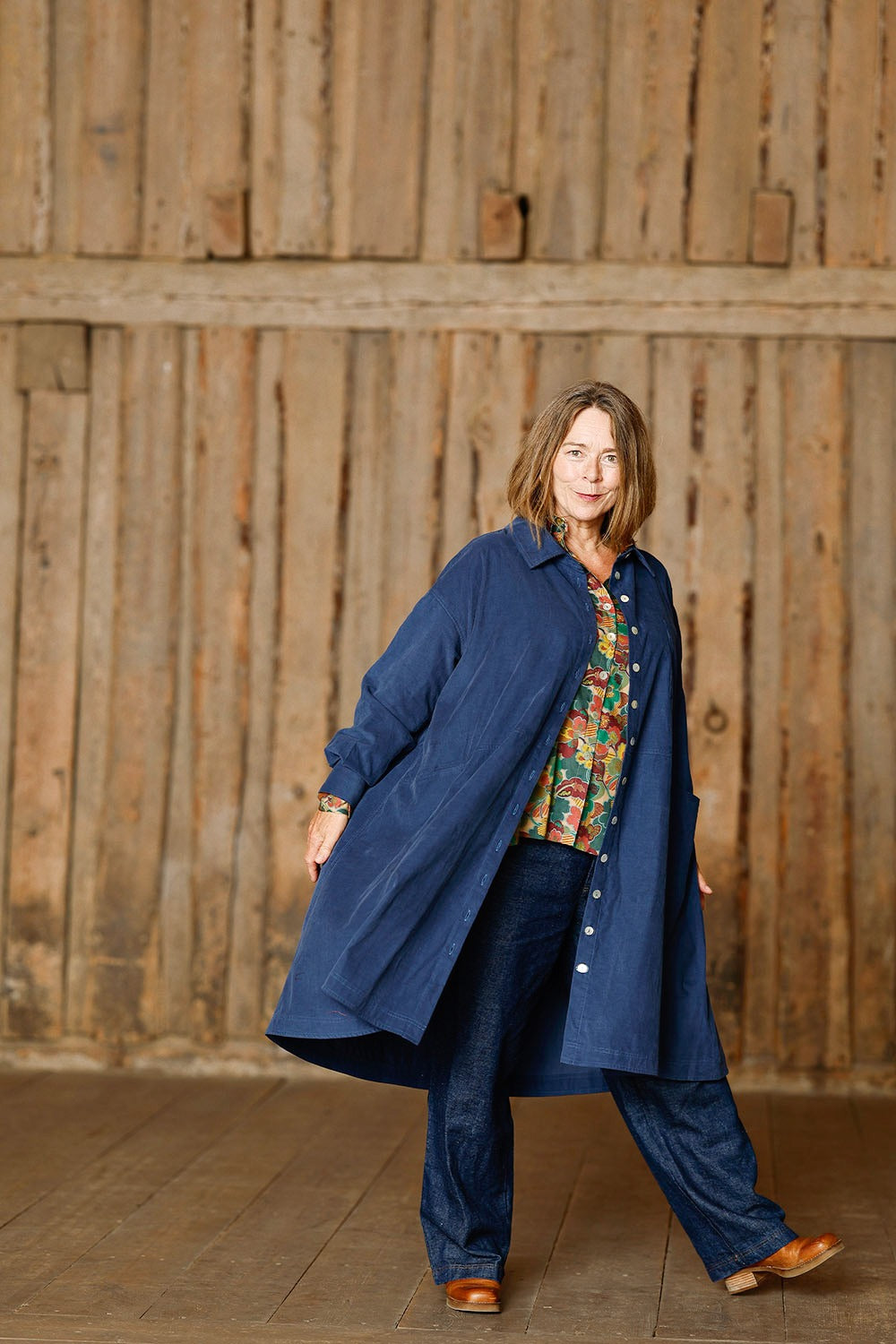 Vimeo_mc986e-blue-blå-babyfløjl-kjole-mcverdi-8