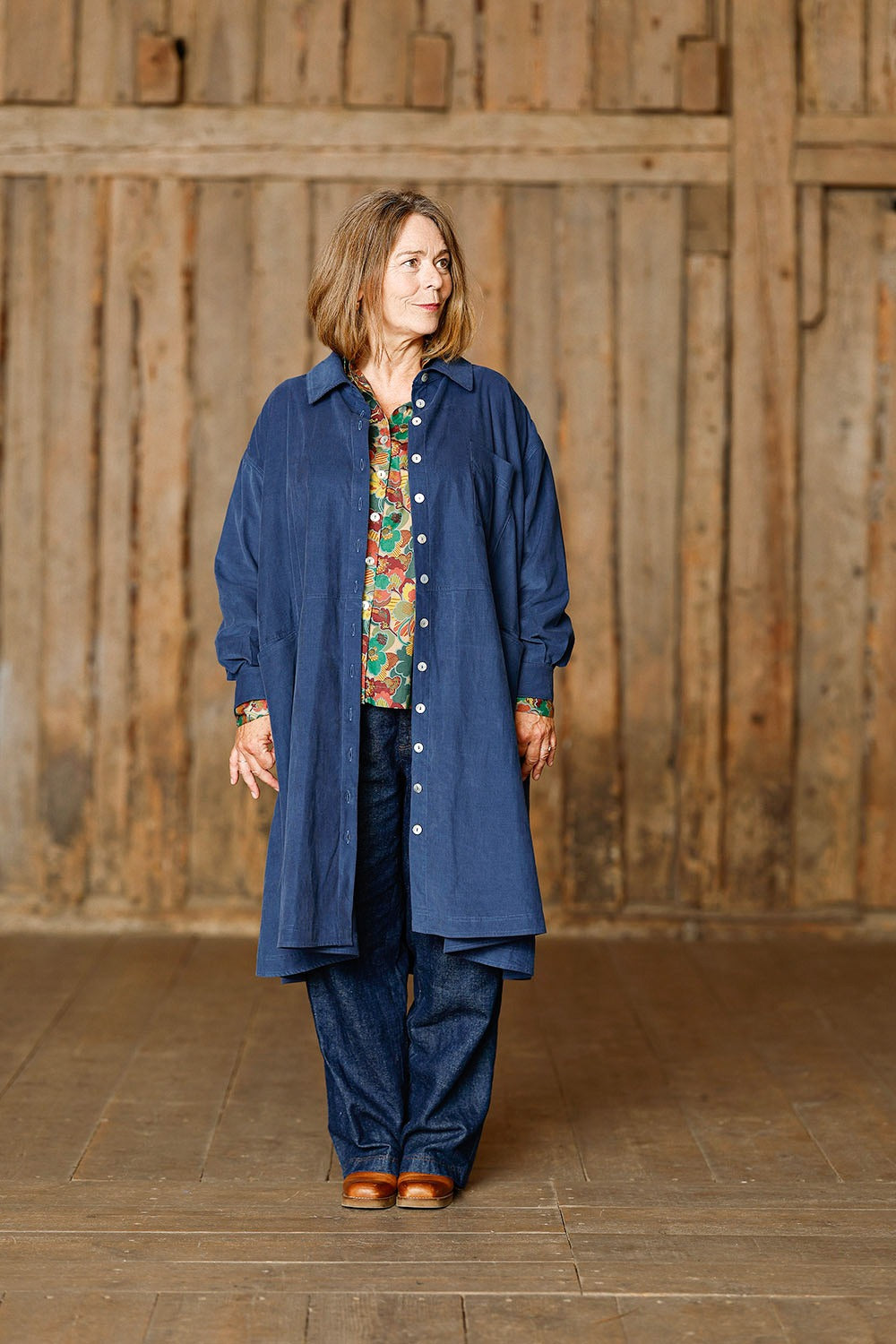 mc986e-blue-blå-babyfløjl-kjole-mcverdi