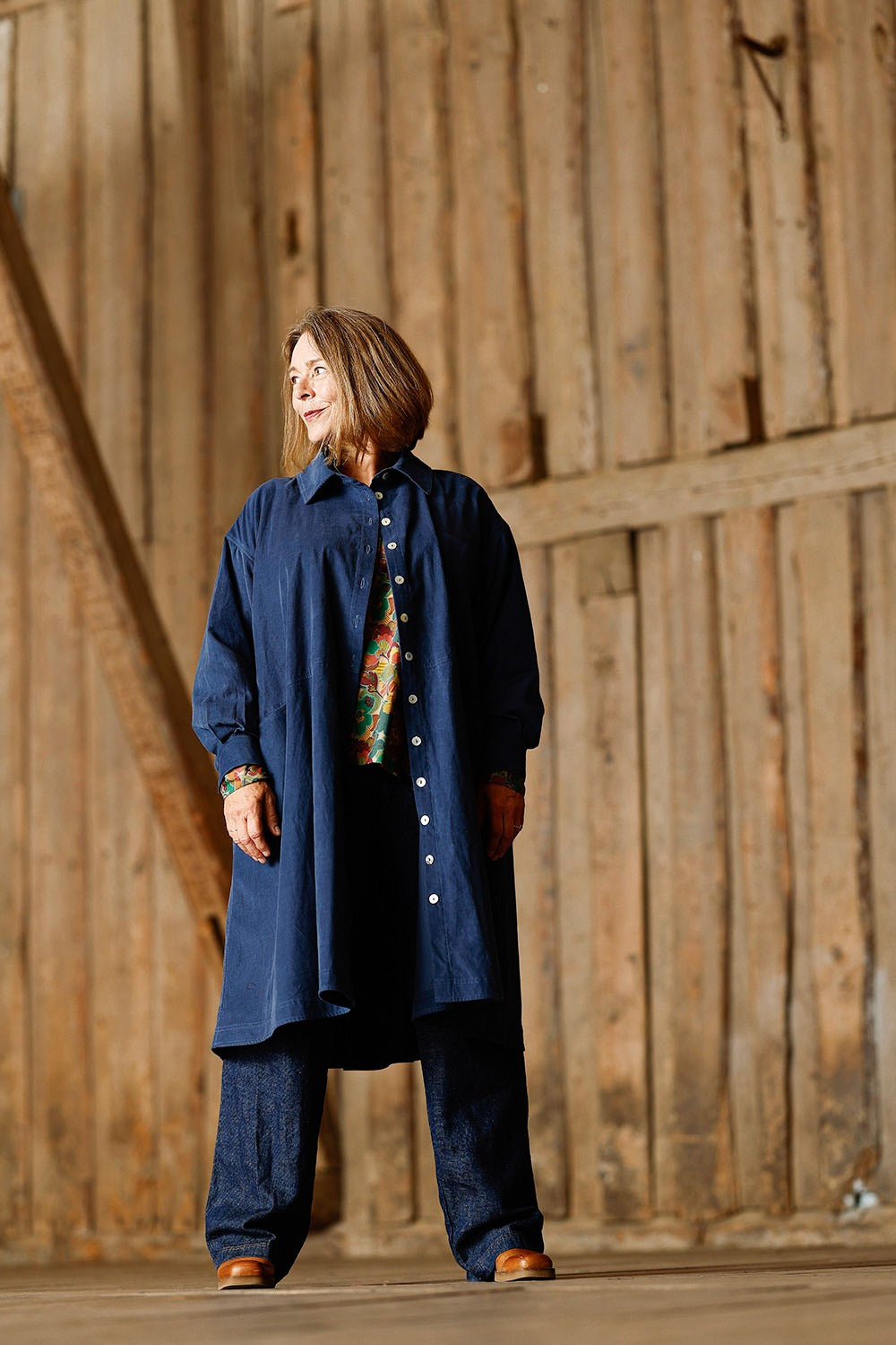 mc986e-blue-blå-babyfløjl-kjole-mcverdi-12