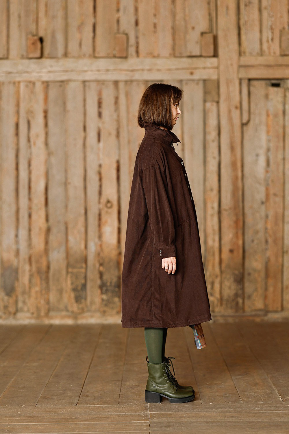 mc986e-brown-brun-babyfløjl-kjole-mcverdi-3