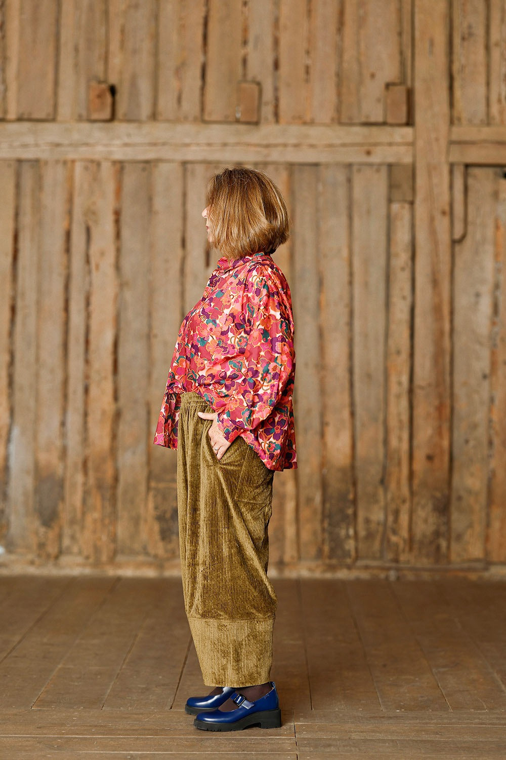 mc947f-gylden-golden-fløjlsbukser-elastik-mcverdi-corduroy-3