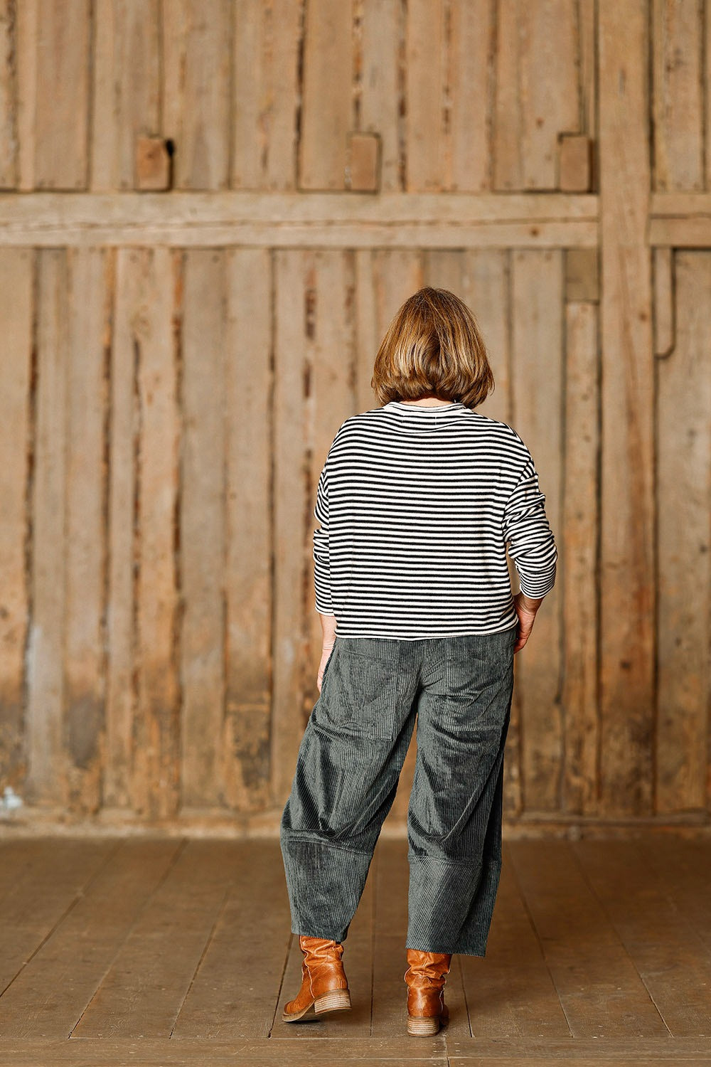 mc947f-grå-grey-fløjlsbukser-elastik-mcverdi-corduroy-5