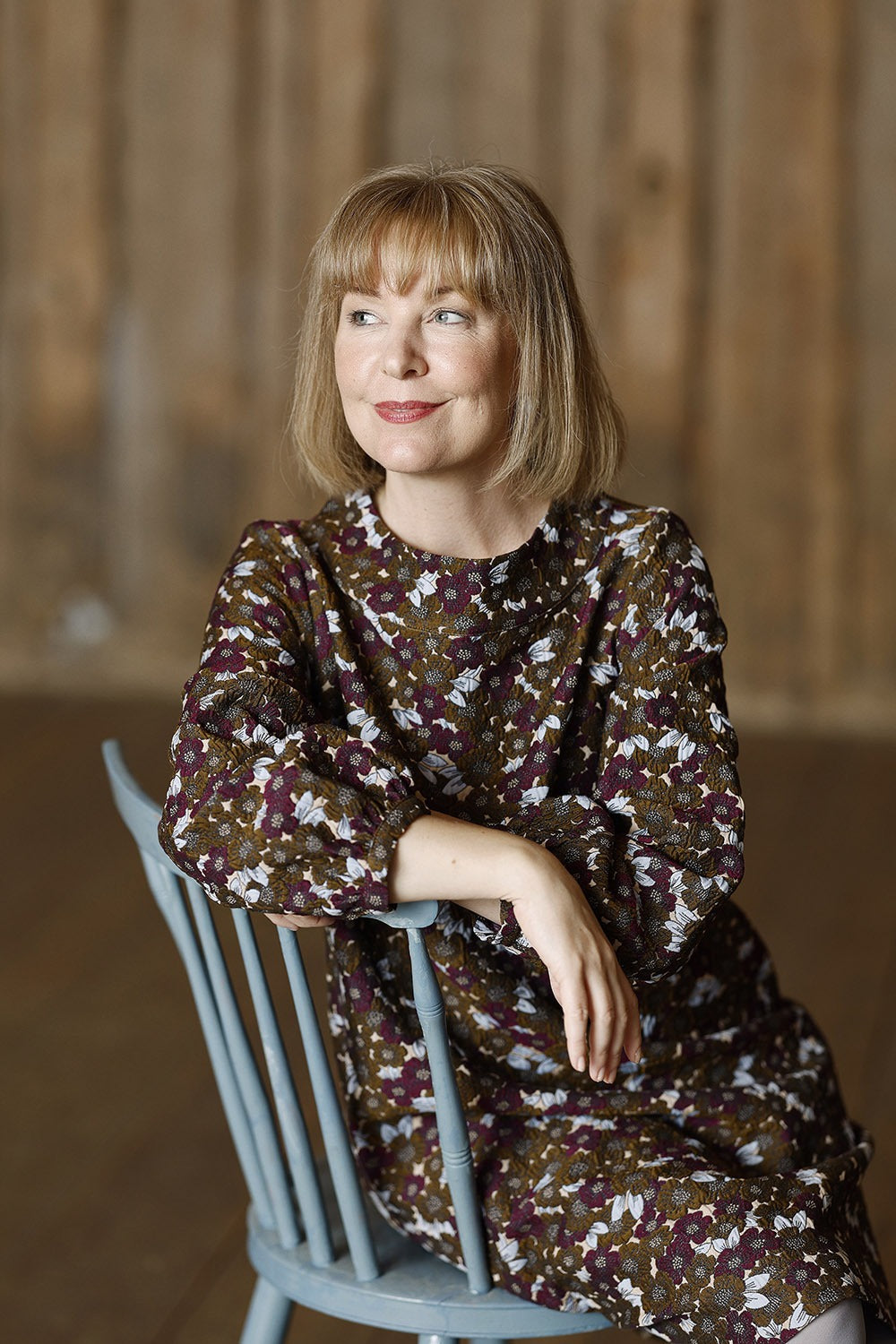 Mc992b-blomstret-kjole-jacquard-dorte-vinterkjole-6