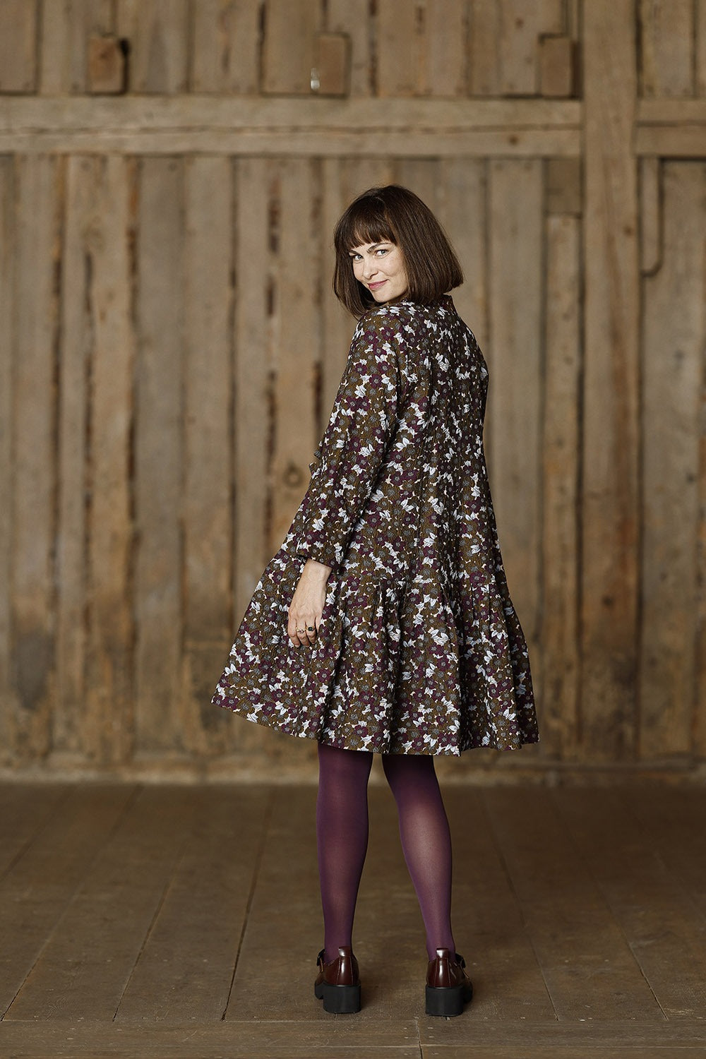 Vimeo_mc992c-jacquard-dress-slå-om-blomstret-kjole-mcverdi-9