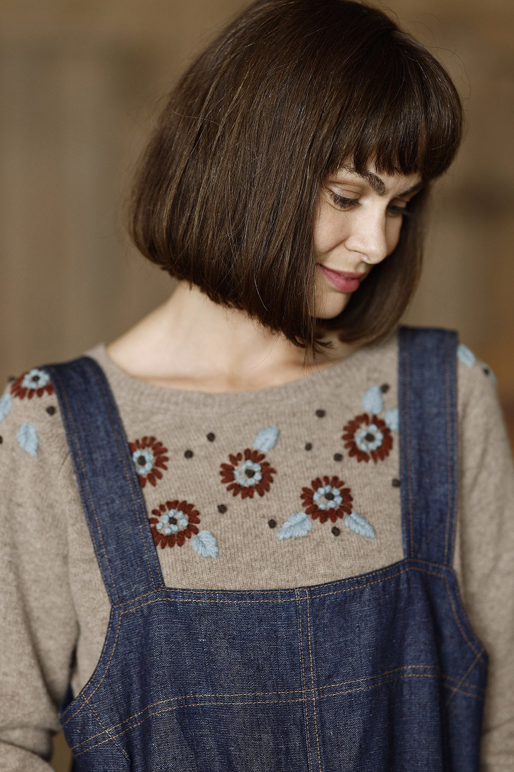 mansted-flower-embroidery-sweater