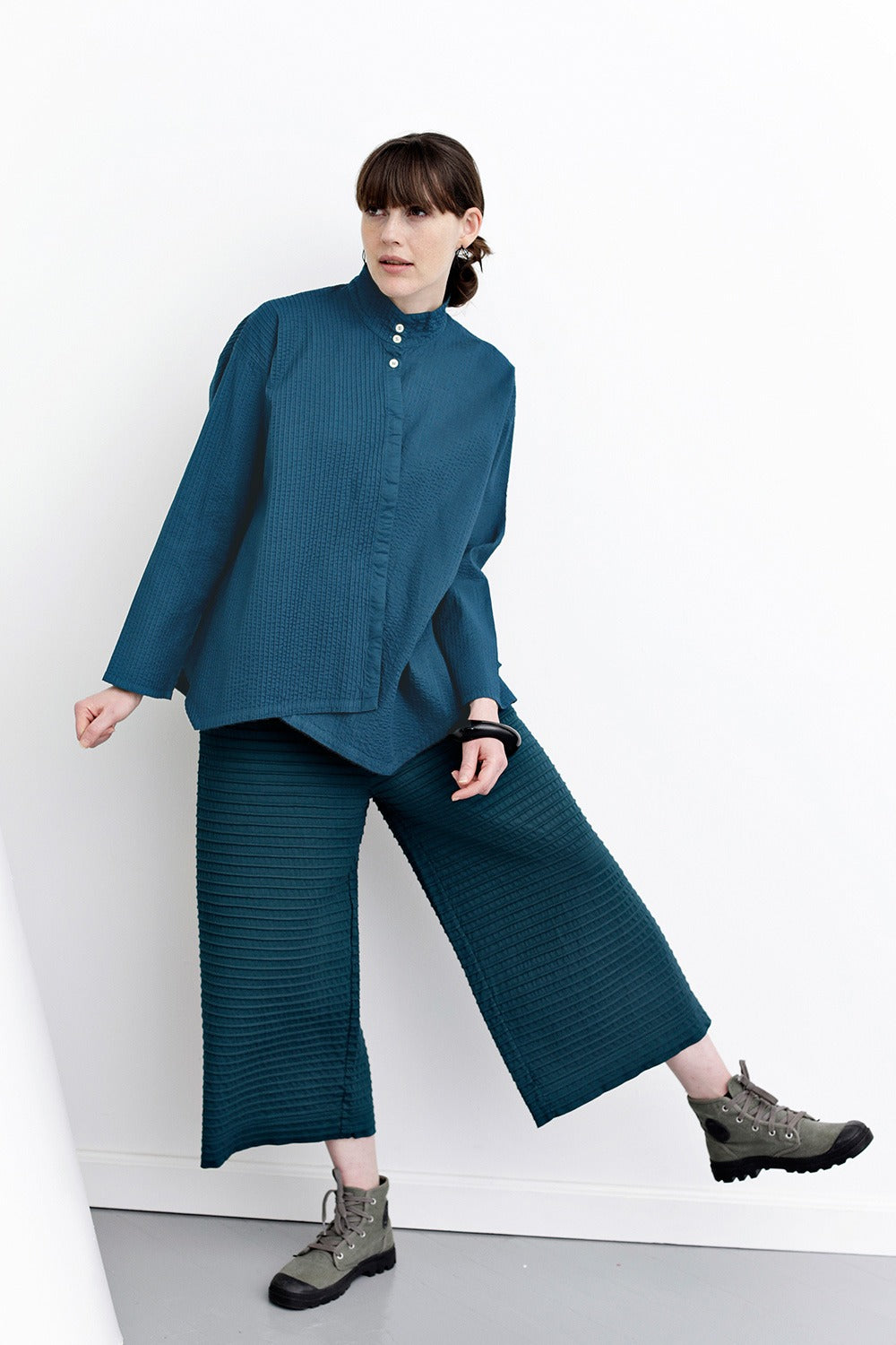 yaccomaricard-1023991-8203-night-blue-shirt-asymmetric-mcverdi