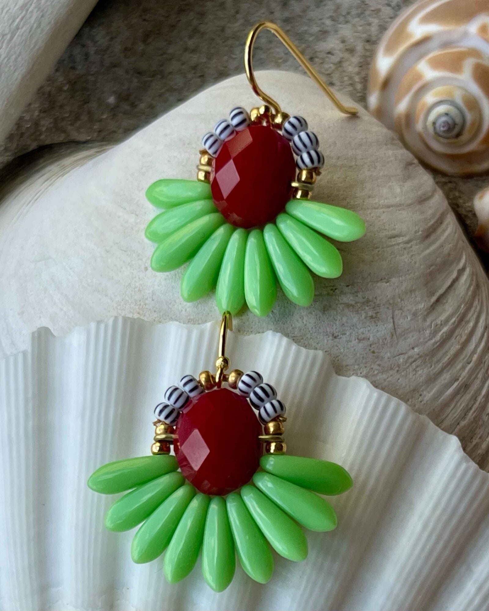 Lille ørenring lys grøn rød 3-2