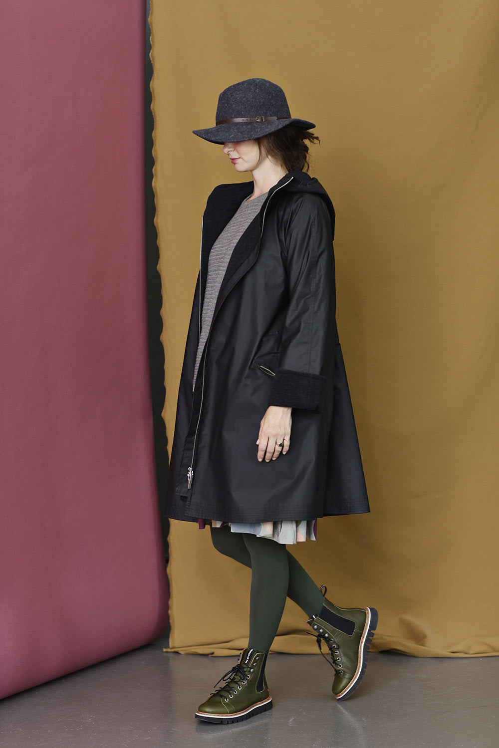 mcb-winter coat-gommy coat-rain coat-regnfrakke-sort-mcverdi-q