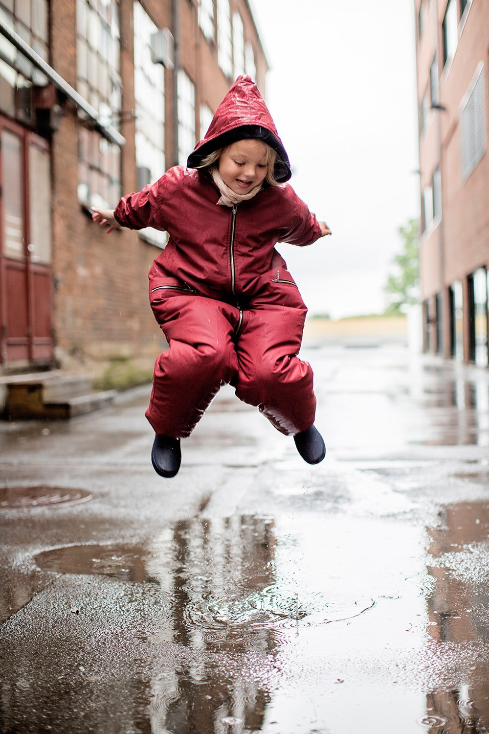 mm03-red-rød-flyverdragt-jumpsuit-children-minimcverdi-2