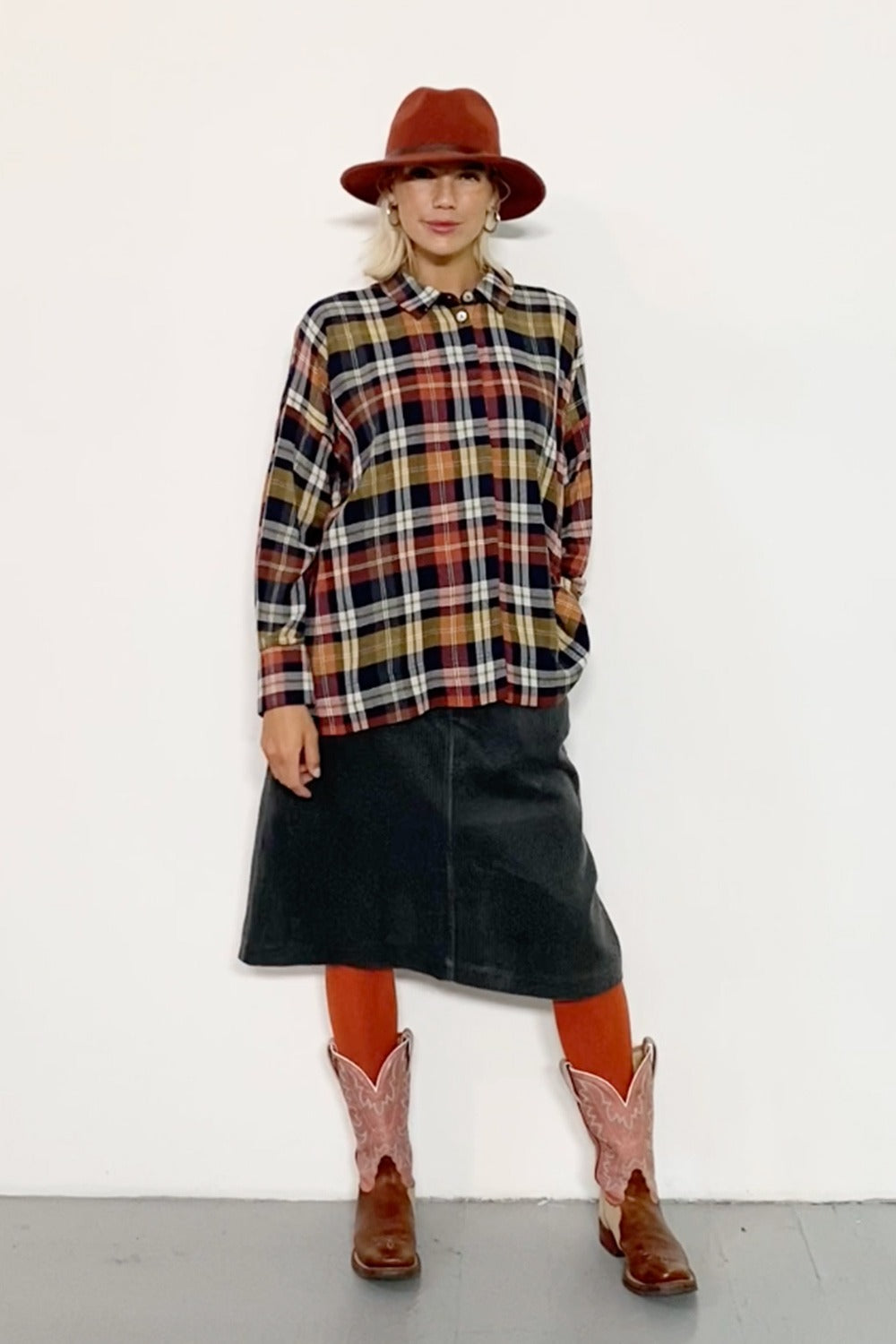 vimeo-55-mc792b-mc787g-grey