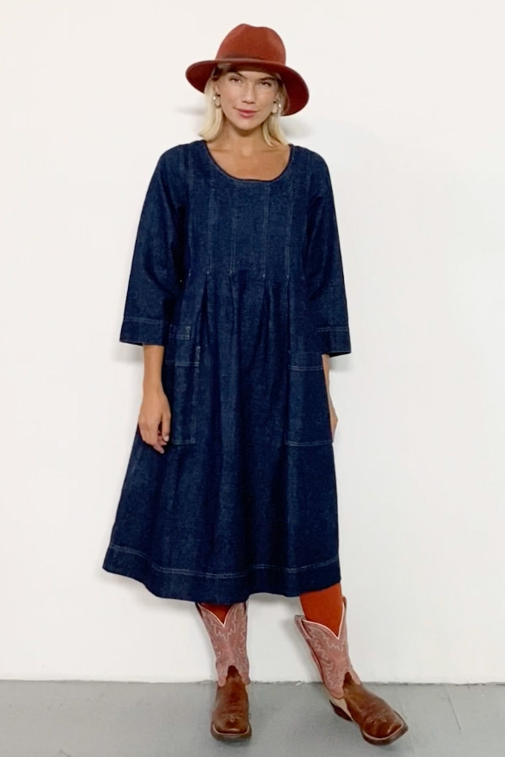 vimeo-53-mc794c-denim-kjole