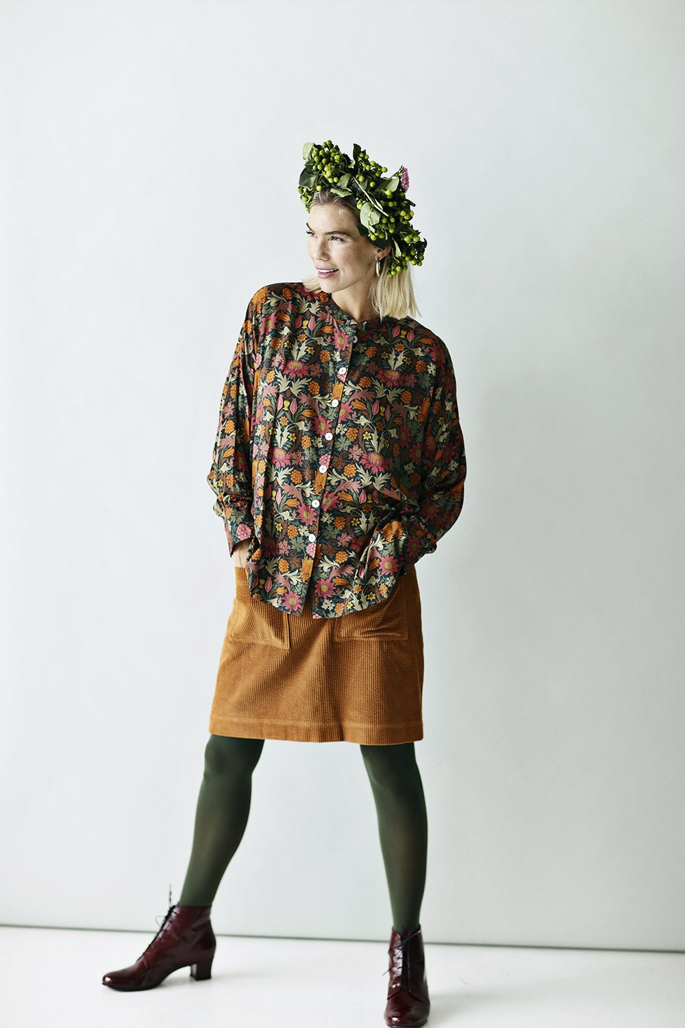 mc787f-te-dark-orange-skirt-corduroy-orange-nederdel-fløjl-mcverdi-3