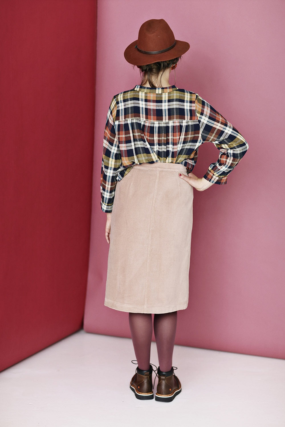 mc787g-dr-dusty-rose-long-skirt-corduroy-rosa-nederdel-fløjl-mcverdi-1