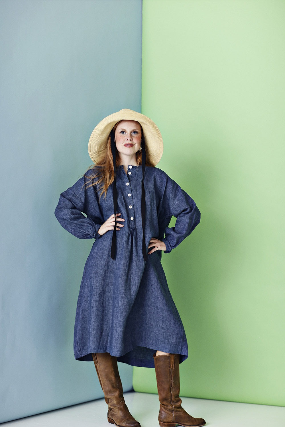 mc802g-db-denim-blue-long-loose-linen-dress-lang-løs-hør-kjole-mcverdi-3