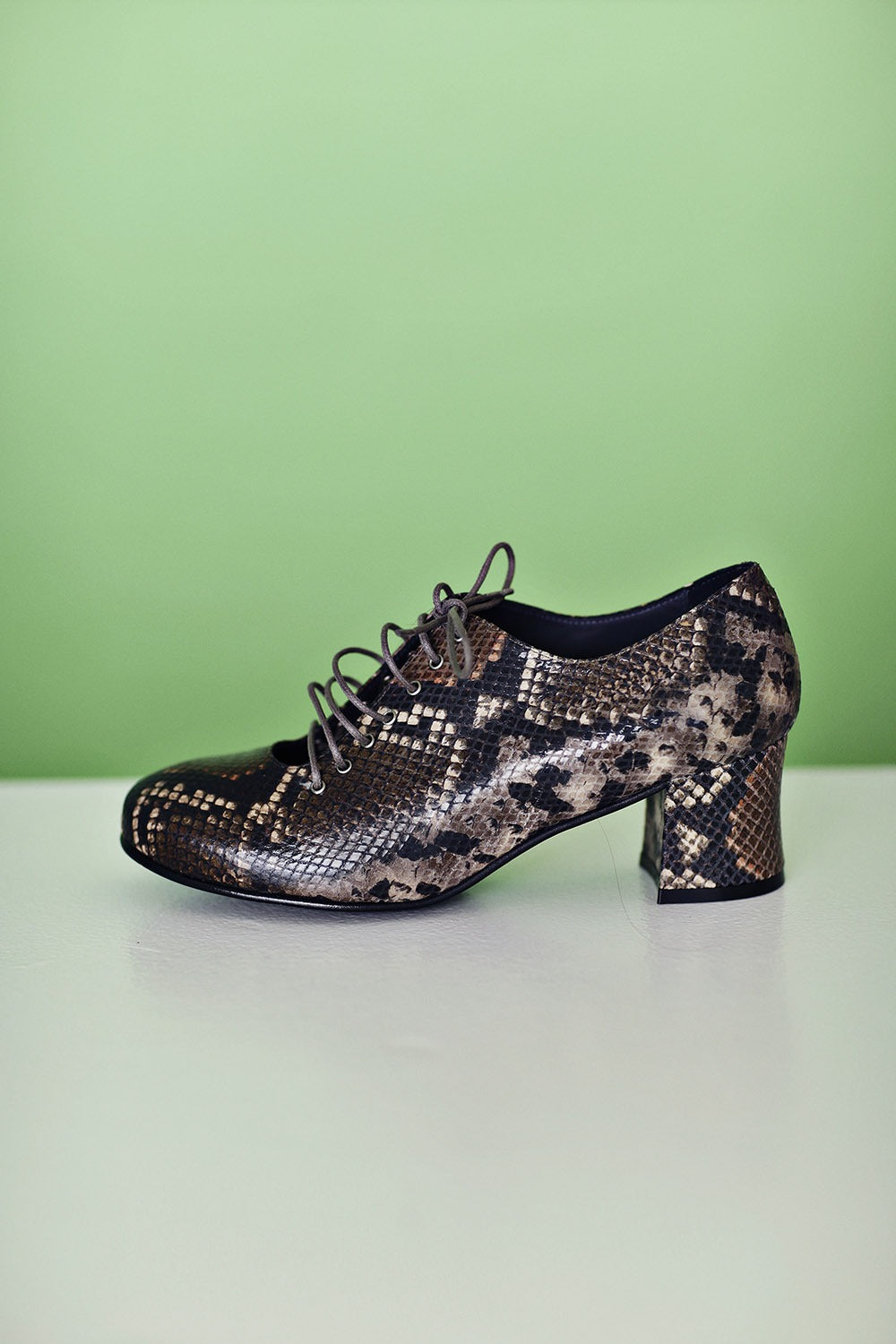 Frida-21-snake-støvle-boot-nordishoepeople-mcverdi-1