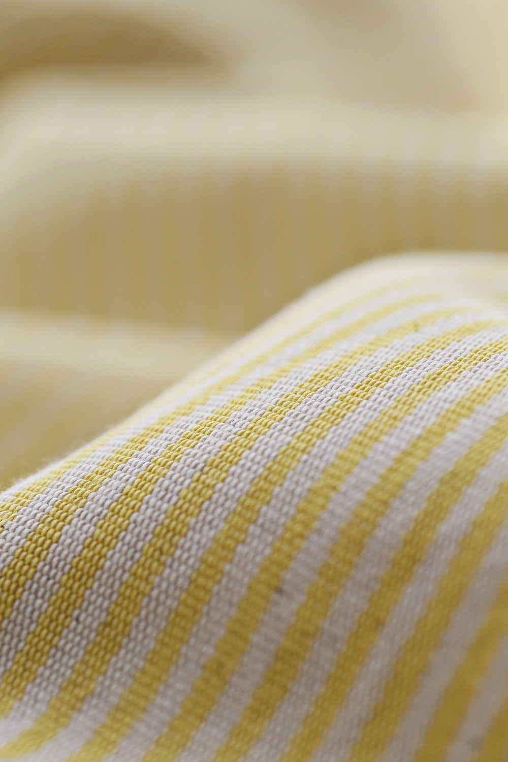 mc810-canvas-yellow-white-mcverdi-1