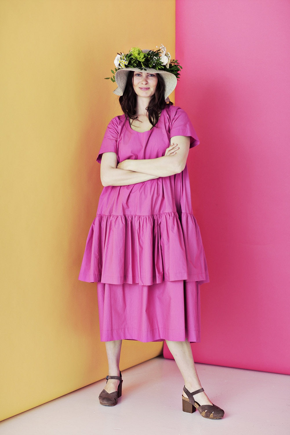 Mc769F-pink-flæsekjole-bomuld-ruffle-dress-1