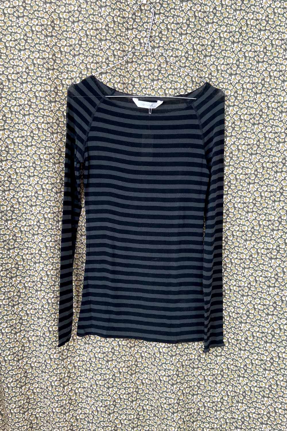 Gai+lisva – amalie-medium-stripe-10301-945-olive-sort – bluse – blød – striber – stribetbluse