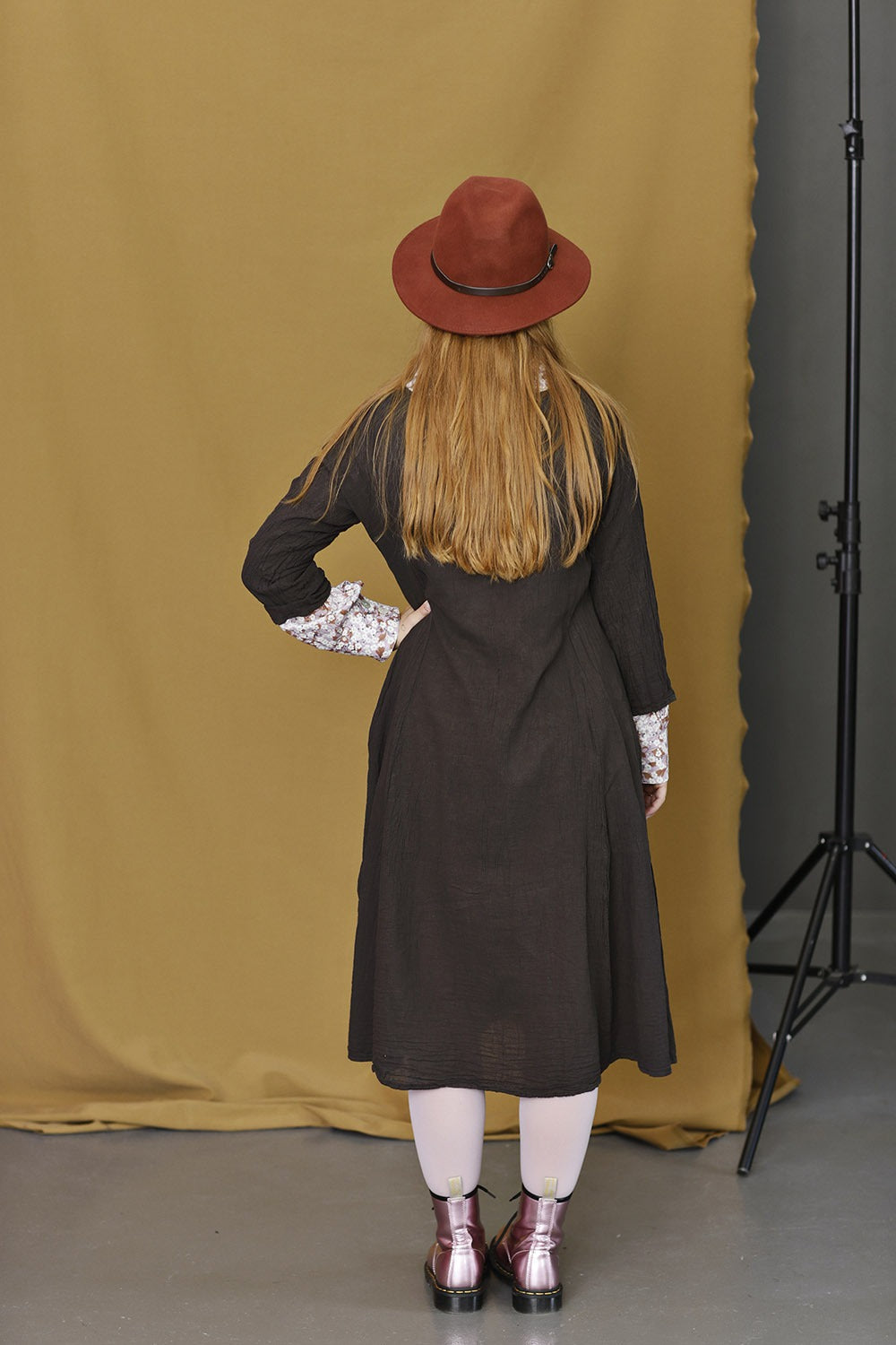 1710302-identäter-0329-forst-brown-dress-privatsachen-4