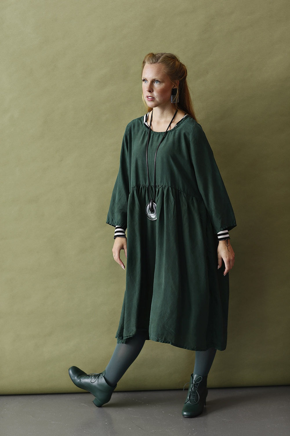 2120306-Braunicht-0277-fidel-green-dress-privatsachen-5