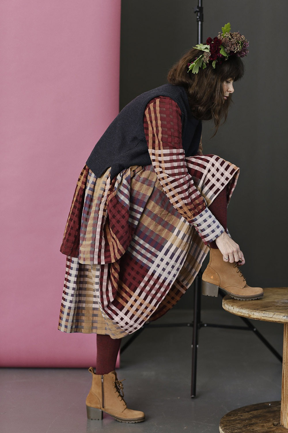 sille-vest-coal-muse-wear-grey-strik-7