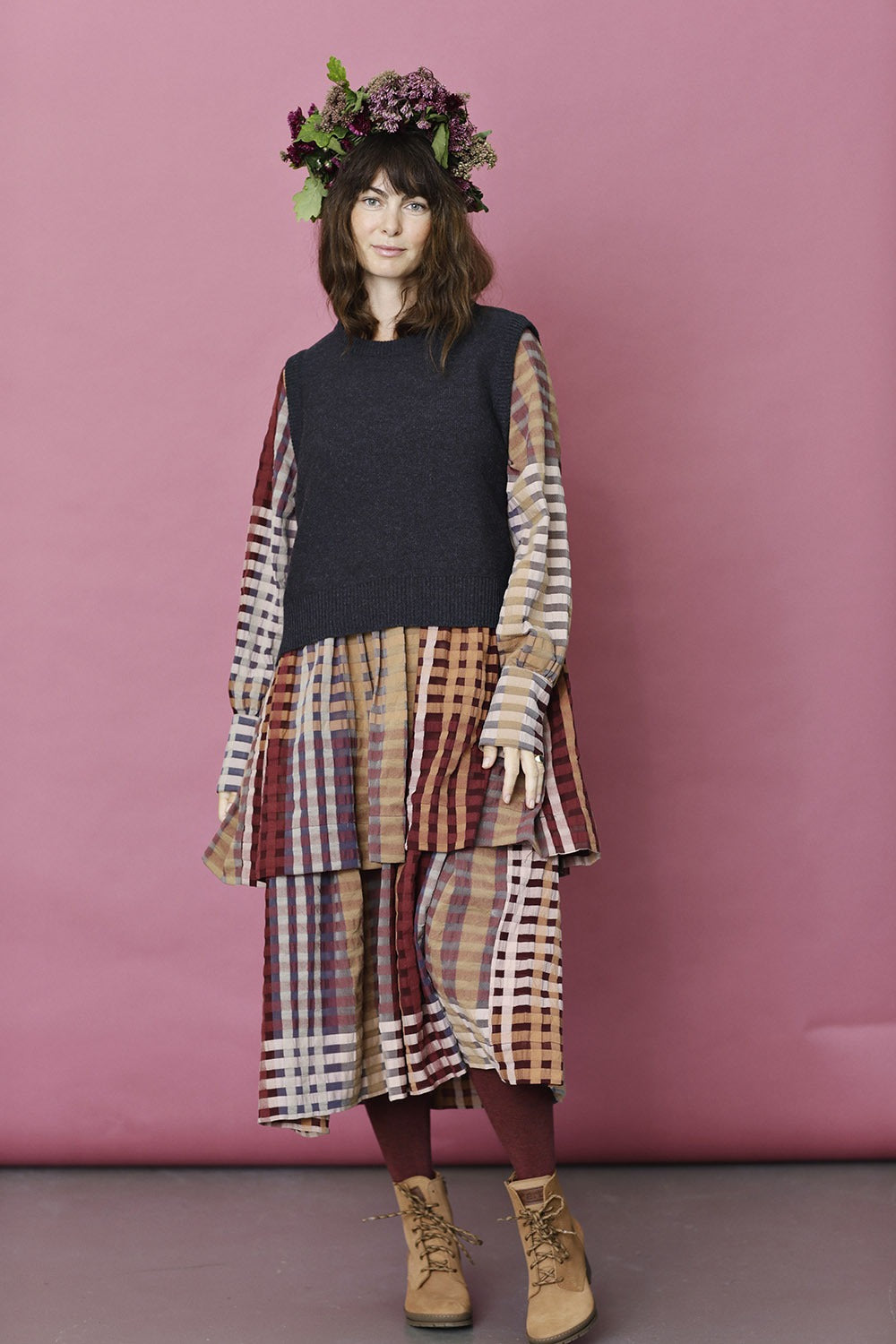 sille-vest-coal-muse-wear-grey-strik-6