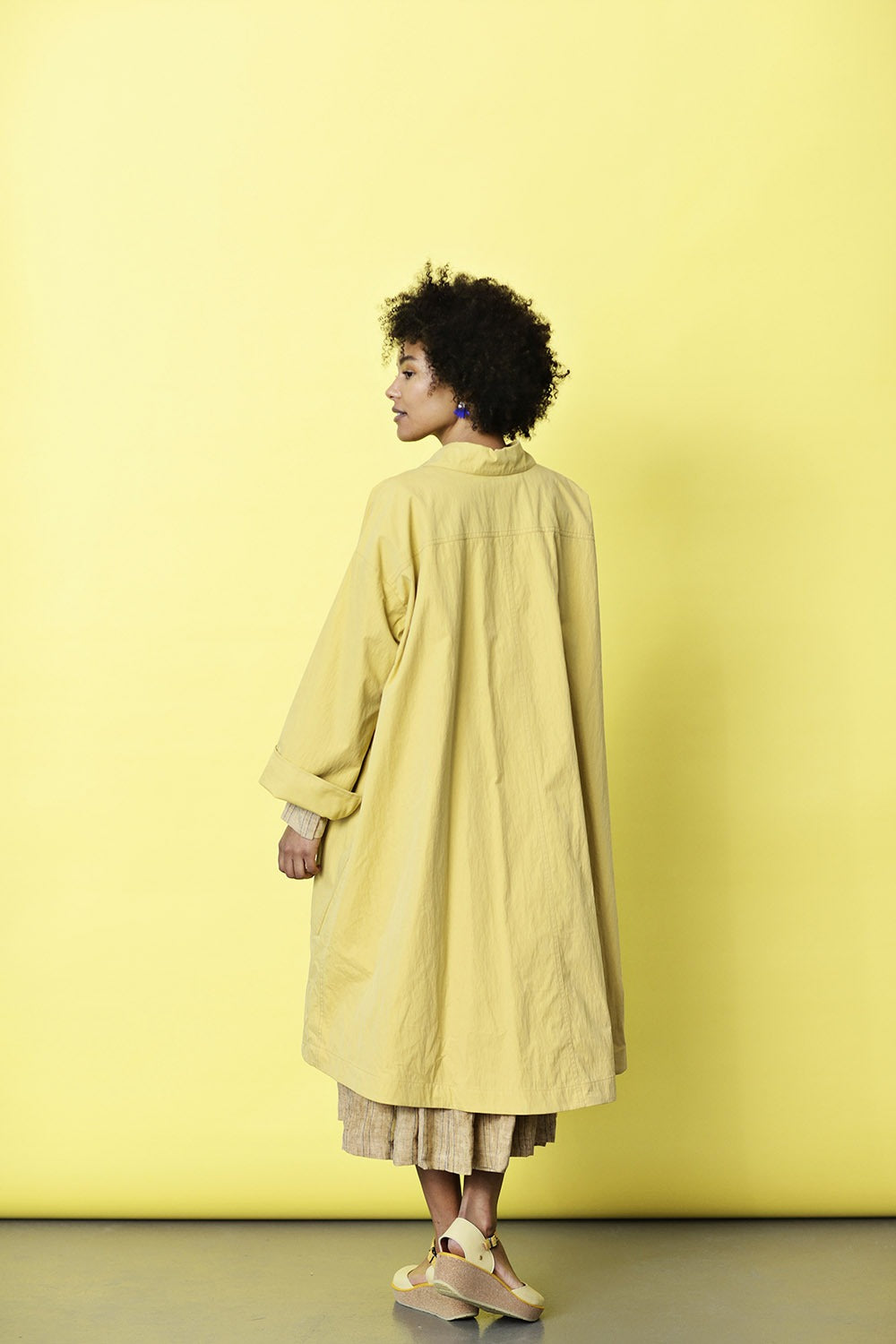 mc840d-yellow-gul frakke-oversize-sommerfrakke-mcverdi-coat-5