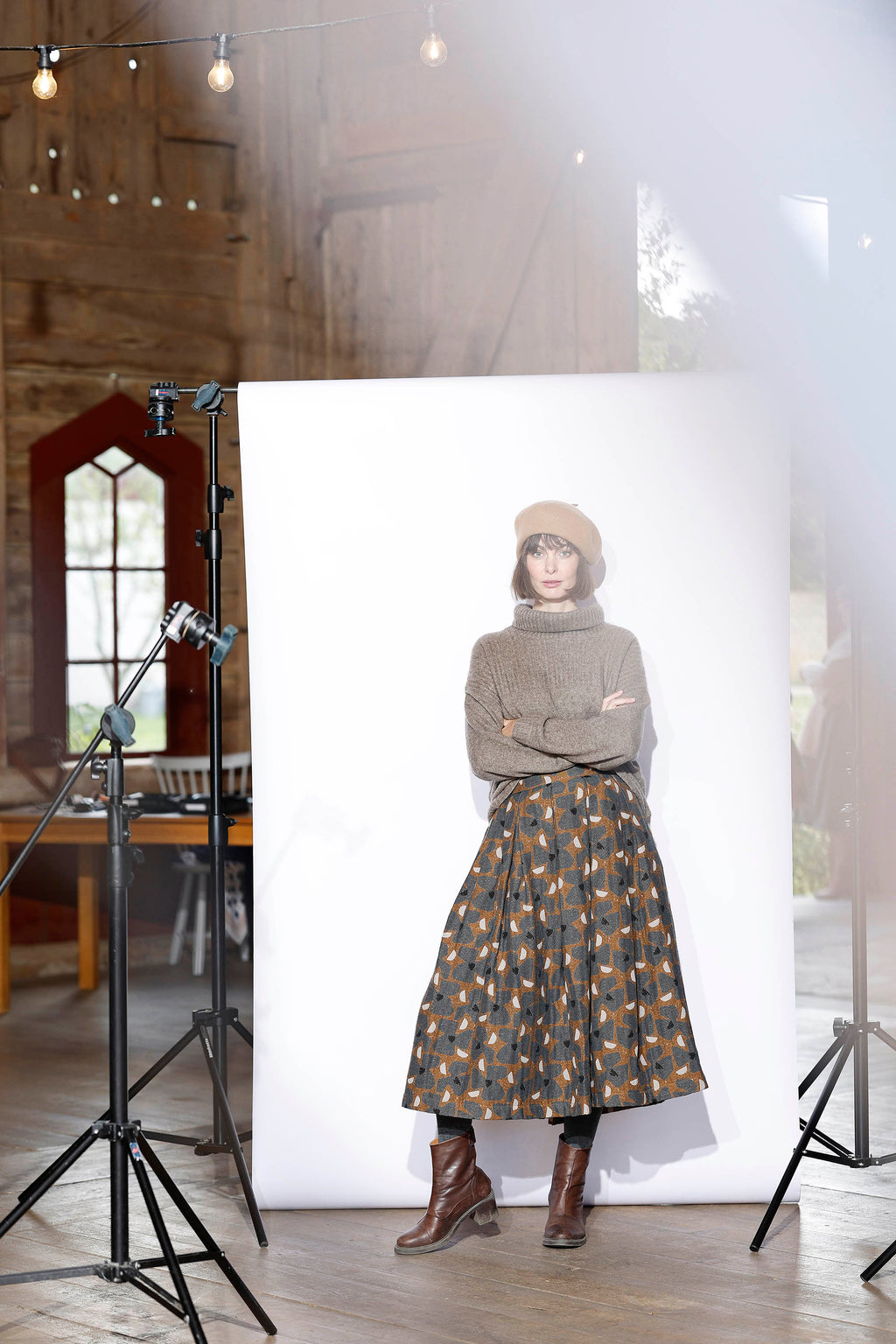 Jacquard vævet nederdel med et flot Brancusi mønster