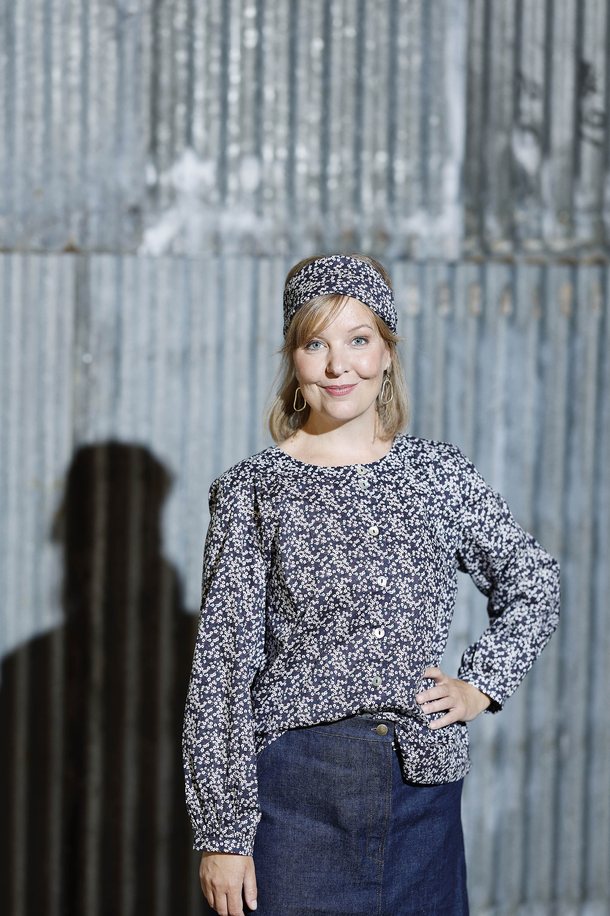 Bluse med fint småblomstret liberty print