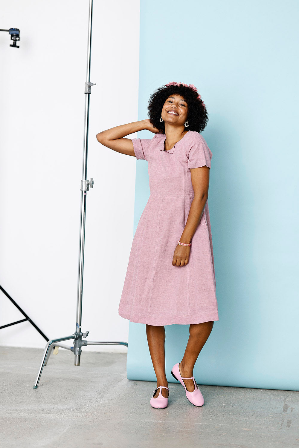 Well fitted pink linen dress
