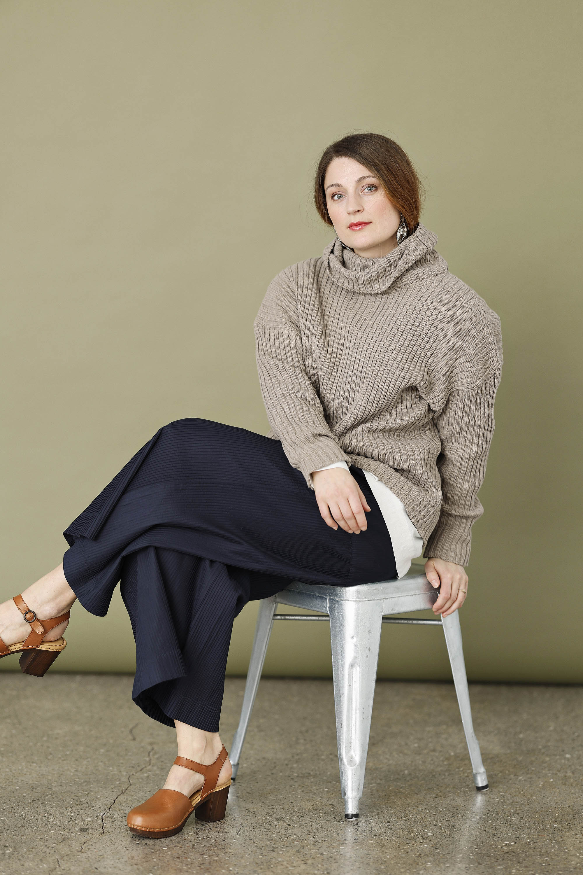Chunky knit from MUSE WEAR with wide rib in beige