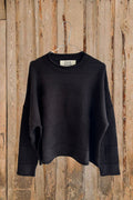 Long-sleeved knit from MUSE WEAR in brown