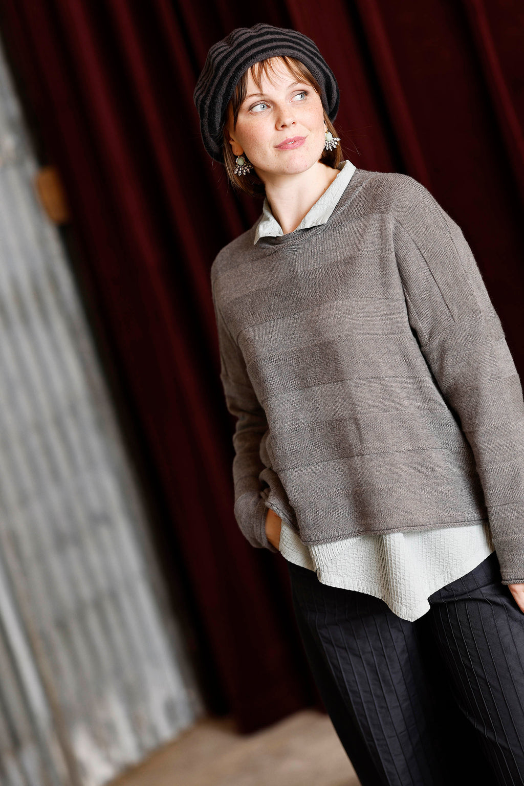Long-sleeved grey knit from MUSE WEAR