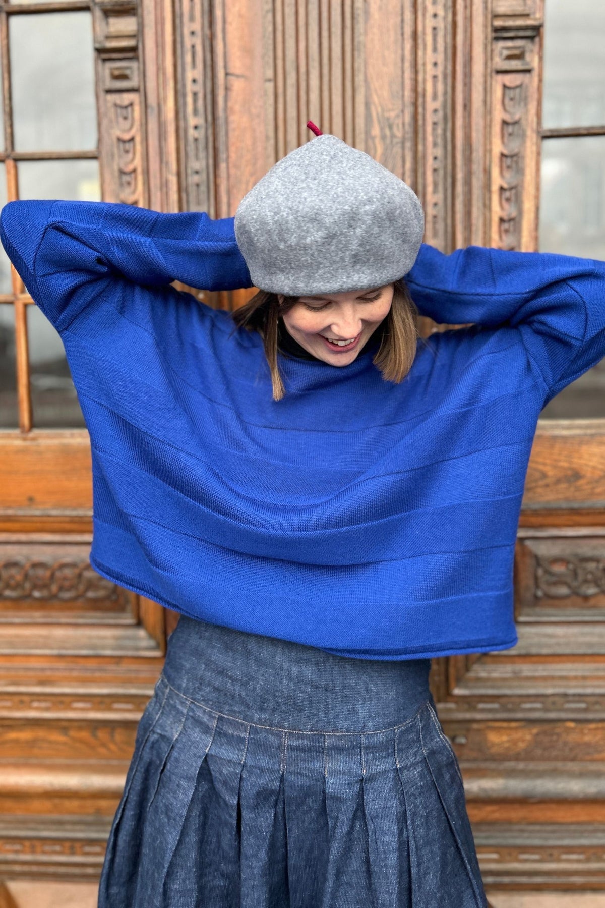 Langærmet  strik fra MUSE WEAR i Royal blue