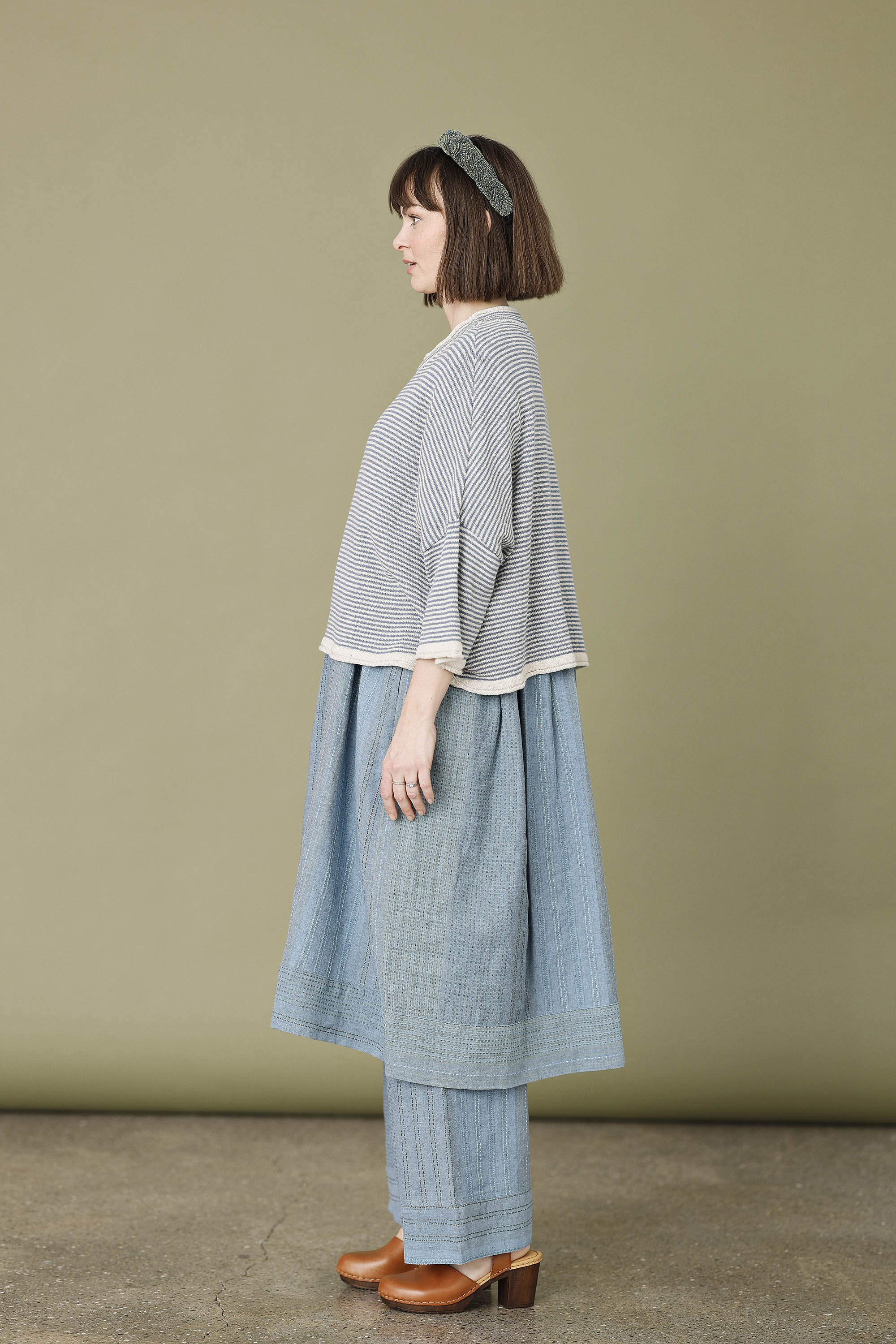 Short-sleeved knit from MUSE WEAR in Offwhite