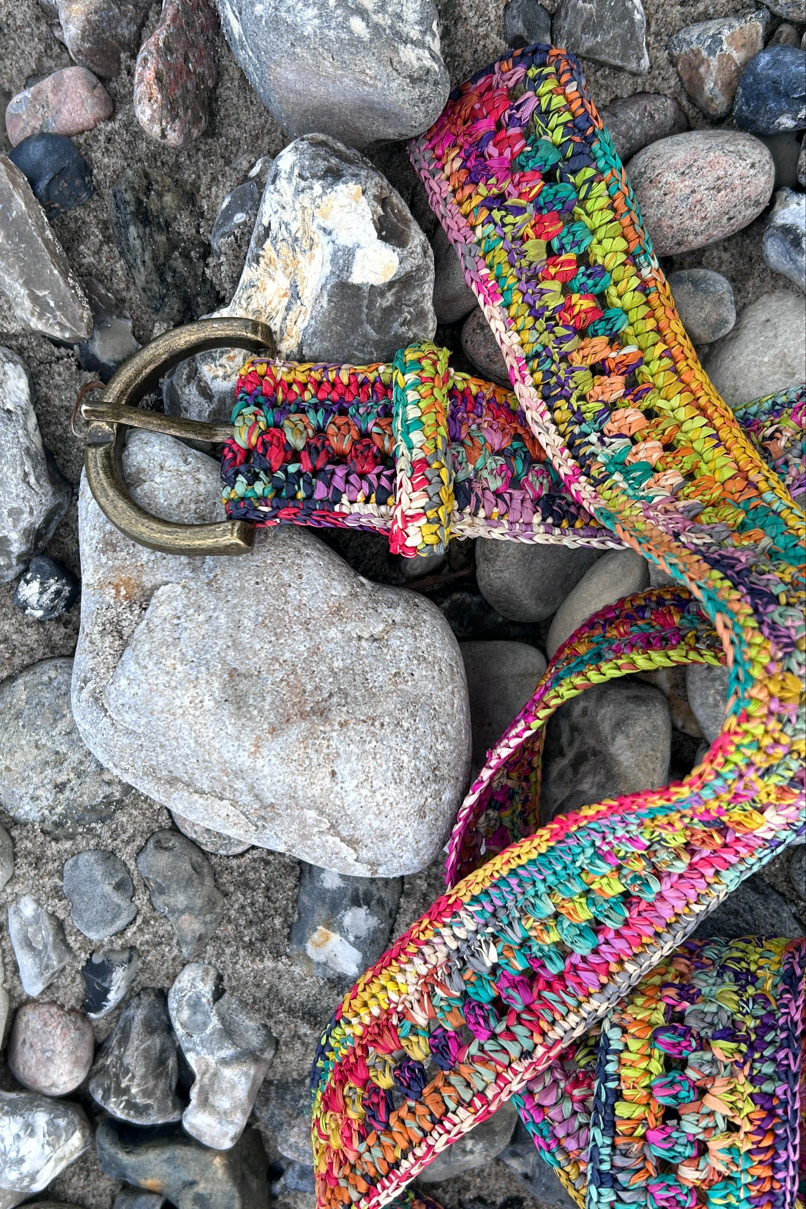 Multicolored summer belt