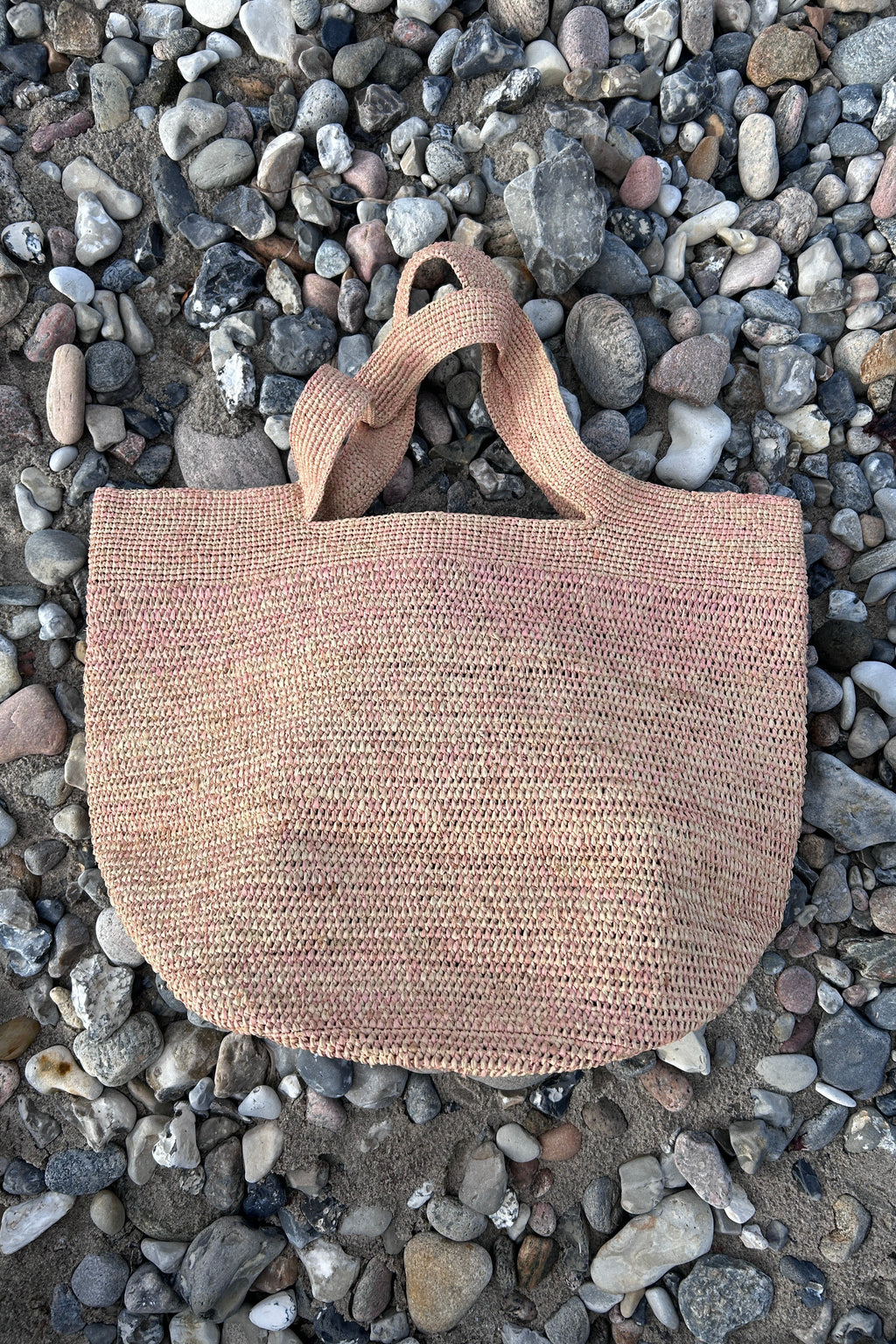 Cool pink and natural colored shopper