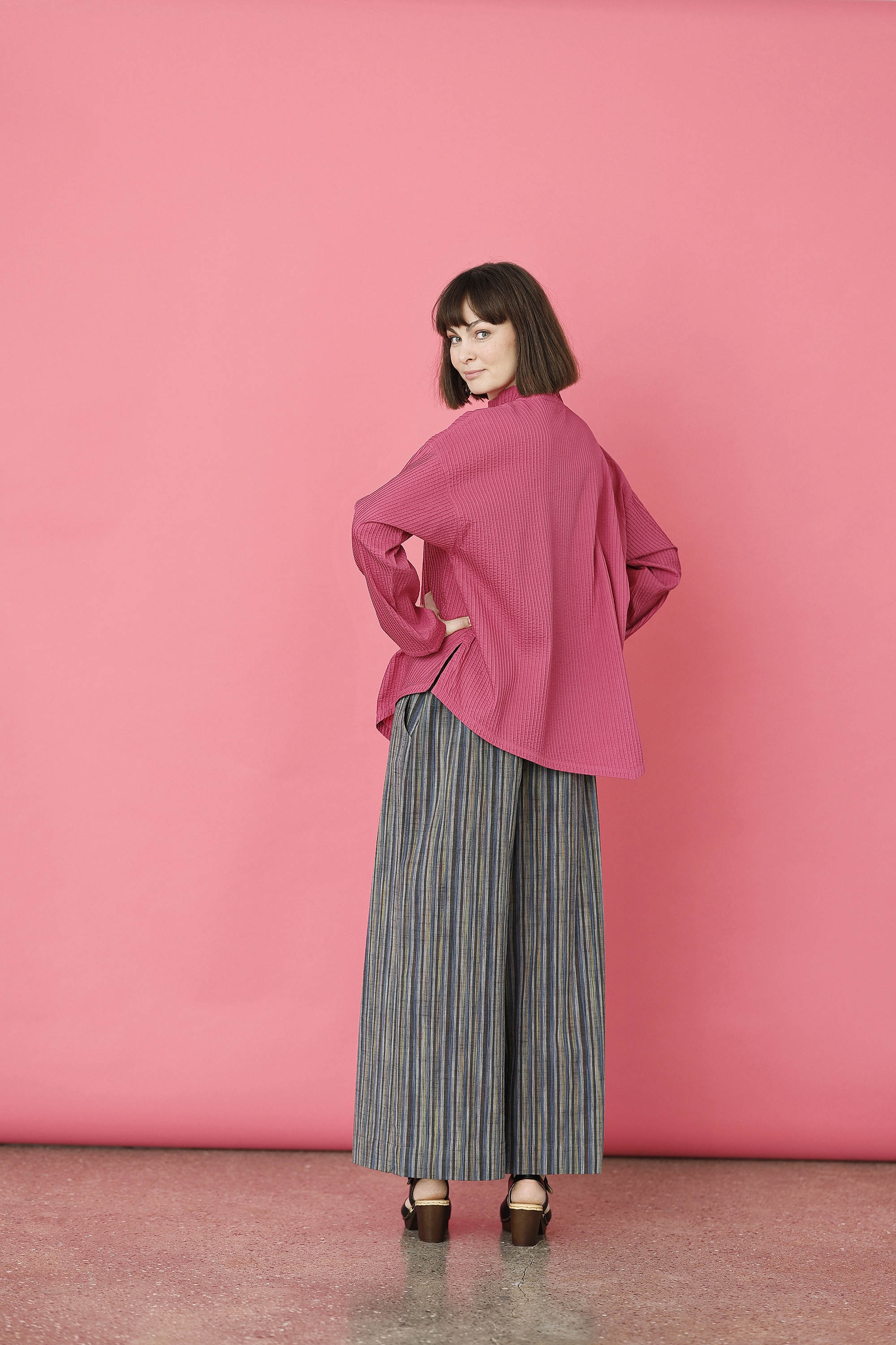 Raspberry red YaccoMaricard shirt with asymmetrical fastening