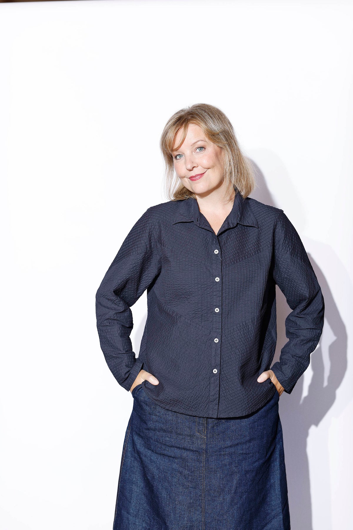 Feminin YaccoMaricard skjorte i Dark navy