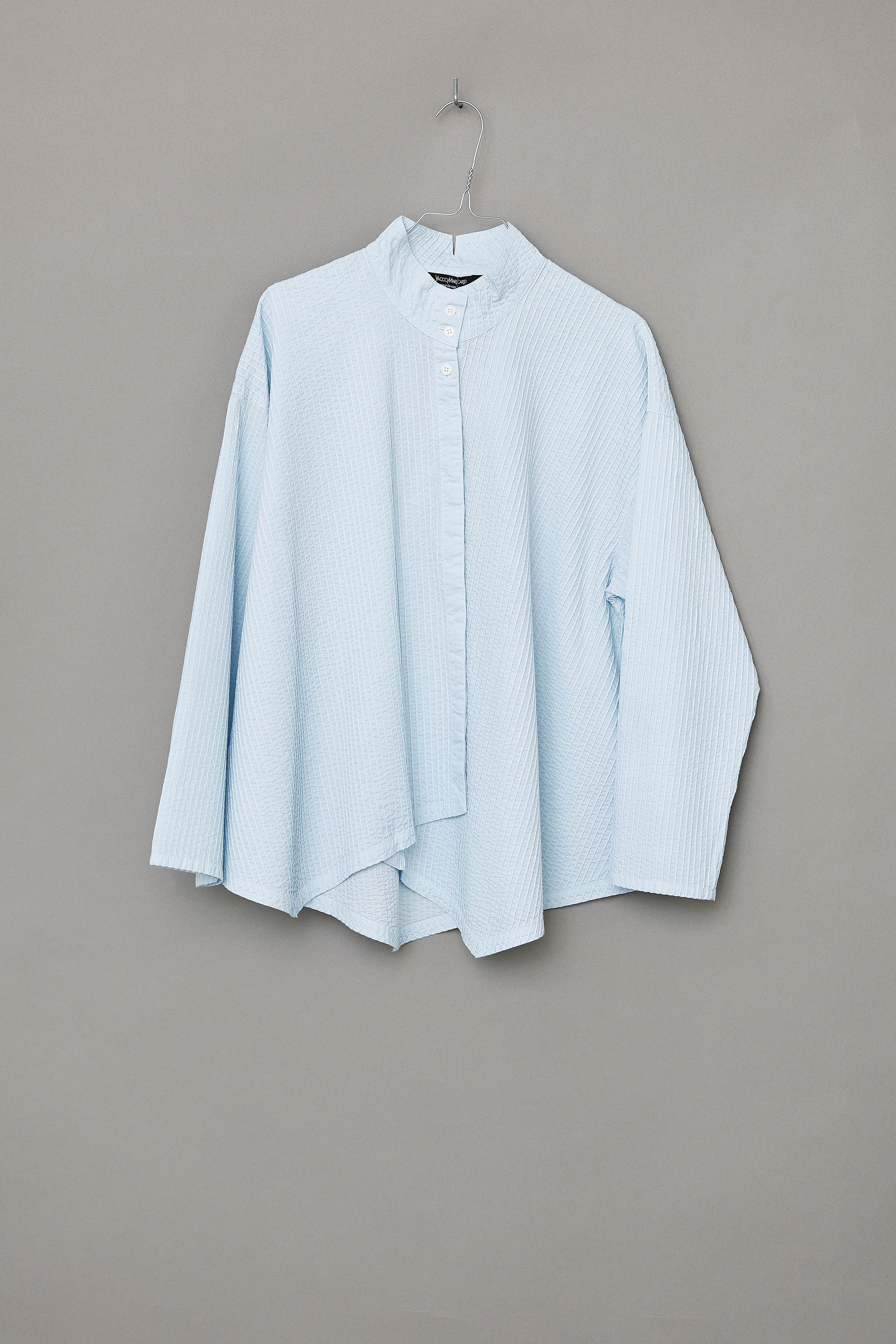 Cool light blue YaccoMaricard shirt with asymmetrical closure