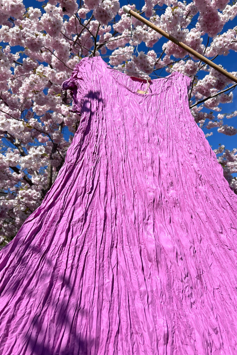 Knee-length silk dress from Privatsachen in pink